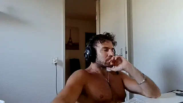 Chat XXX ao vivo de alpha-hunk