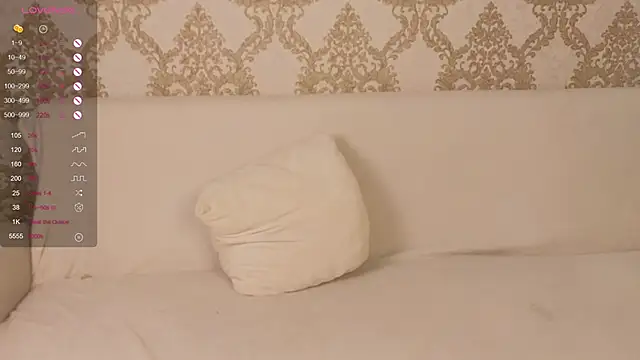 foxy_bloomm 라이브 XXX 채팅