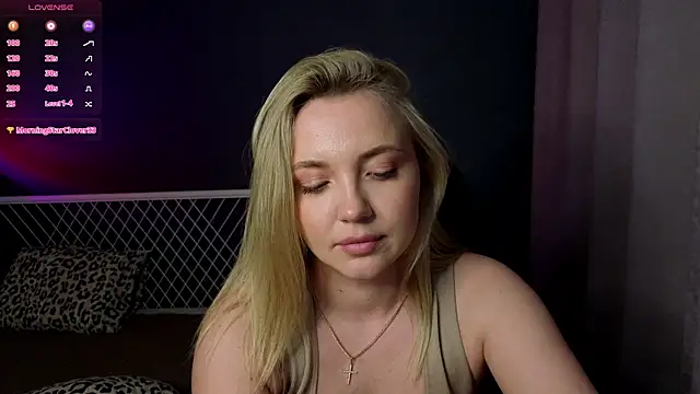 Miabby3 Adlı Modelin Canlı XXX Sohbeti