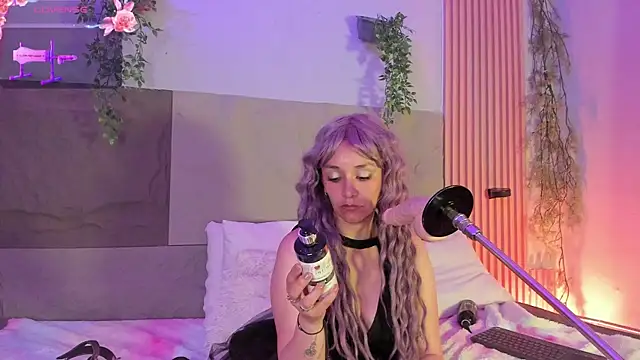 Emmayourgirl's Live XXX Chat