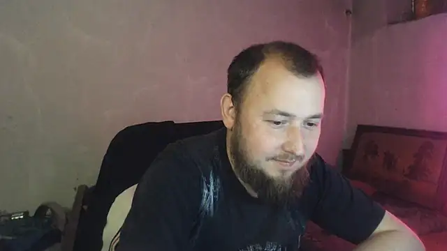 Show modela BIG-COCK-OMG na web-kameri
