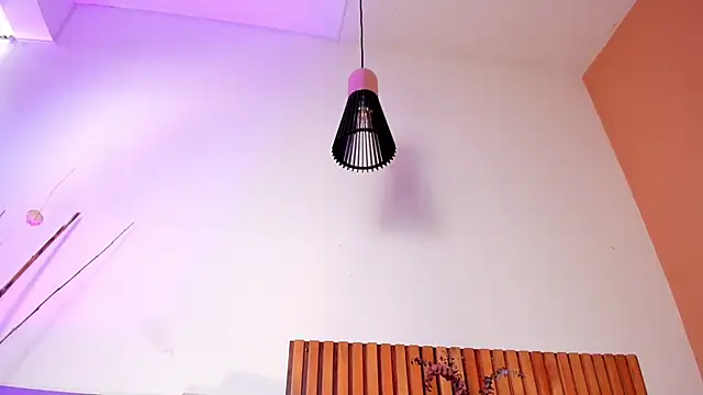 Chat +18 de ValkaVega ao vivo