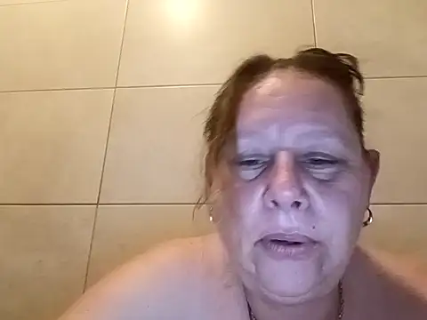 Jahudka47 Chat XXX in diretta