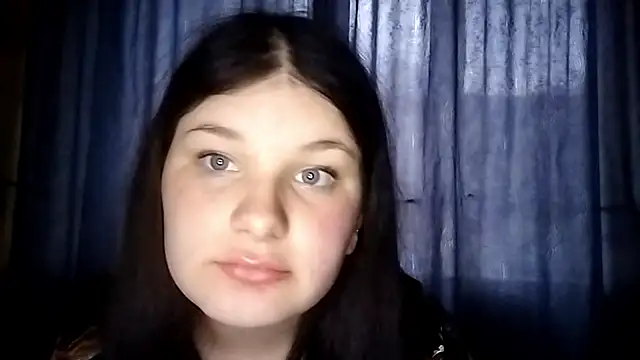 Онлайн чат XXX BeatriceMolands