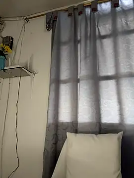 Chat +18 de manuboobss ao vivo