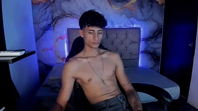 MaxiimoRomano_ Pertunjukan Webcam