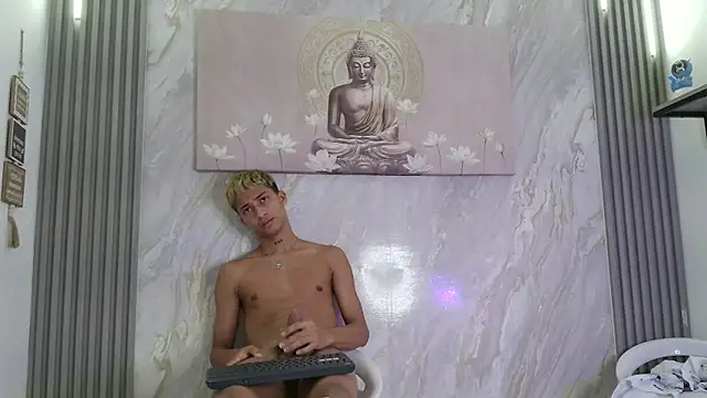XXX chat uživo modela GOLD_BOYS