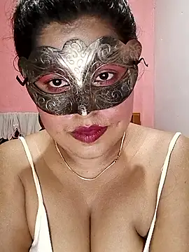 Maskedcurves live XXX chat