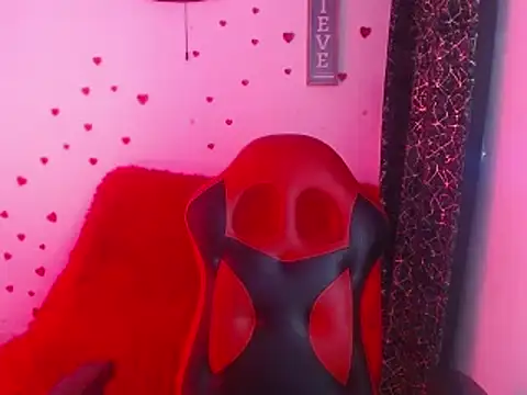 Вебкам-шоу sven_fox723