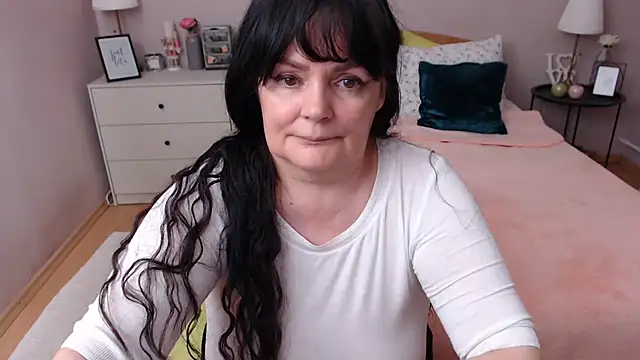 LeveMe2Nightt – Naživo XXX chat