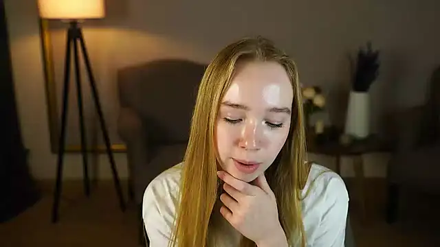 NettieRegine Live XXX-Chat
