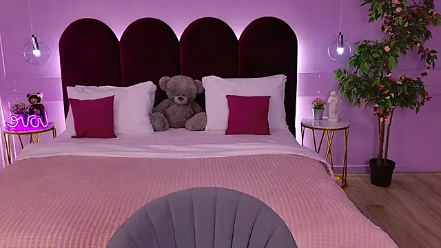 LeyaAtwood Live XXX Chat