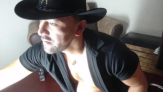 Chatroom XXX en direct de AlejoMoretti