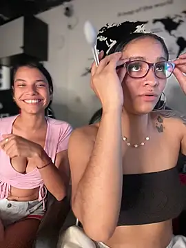 Czat XXX na żywo – Isabella-Teen