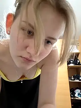 mooniekiss Live XXX Chat