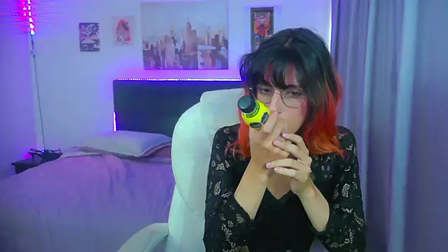 goth_minerva webcam show