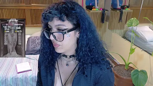 Eli666uwu Chat XXX live