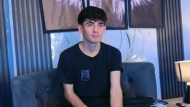 Chat XXX Live demian_hot99