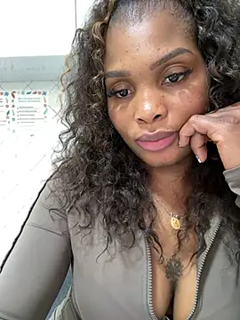 Chat +18 de AuroraBrow ao vivo