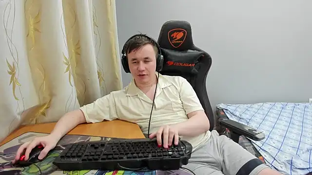 Вебкам-шоу iliaskrislove