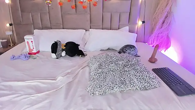 EmiilycarterのライブXXXチャット