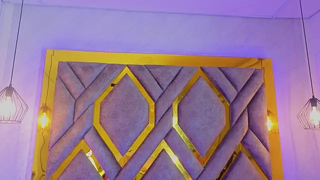Chat XXX ao vivo de Ey_Im_simone_