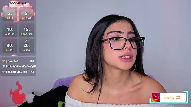 MAIILY_MOON Webcam show