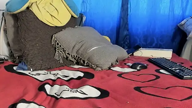 Lara_vela 现场XXX聊天