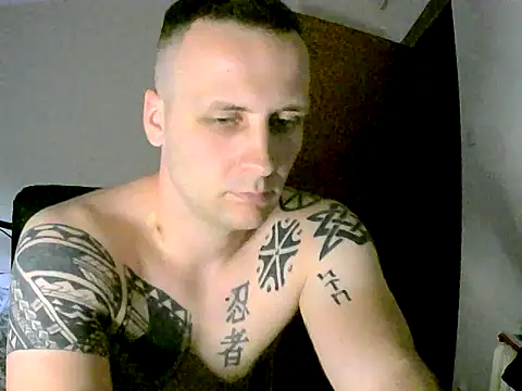 Show de MacMillan69 na webcam