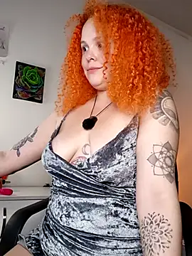 Alaska_colors7's Live XXX Chat