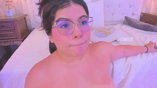 martina_rivera_ 即時 XXX 聊天