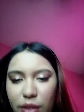 Bunnybush37's Webcam Show