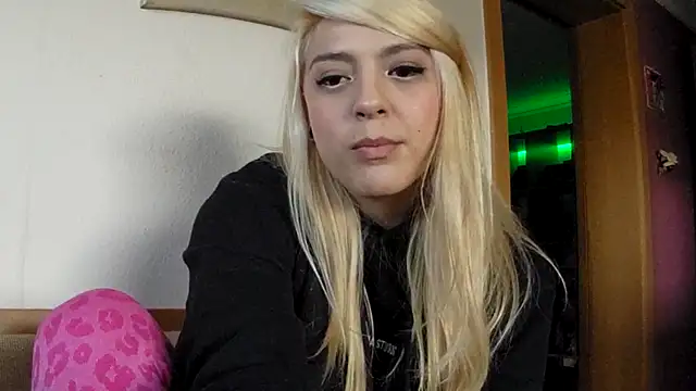 Živý XXX chat SilvyDiamond
