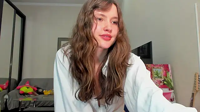 MaryannSofts Adlı Modelin Canlı XXX Sohbeti