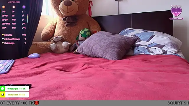 Chat +18 de Samanntthaa__ ao vivo