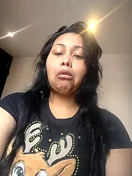Alessandraa- live XXX chat