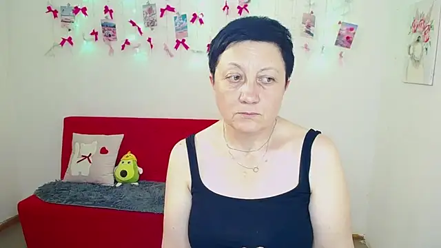 Chat +18 de EmilyL0ve ao vivo