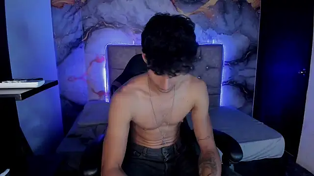 Chat XXX ao vivo de MaxiimoRomano_