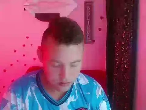 sven_fox723 Show in webcam