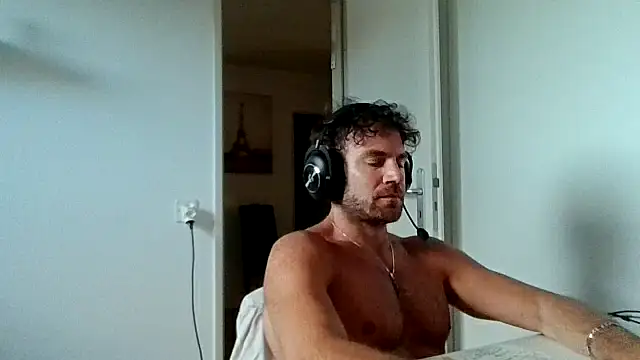 Chat XXX en directo de alpha-hunk