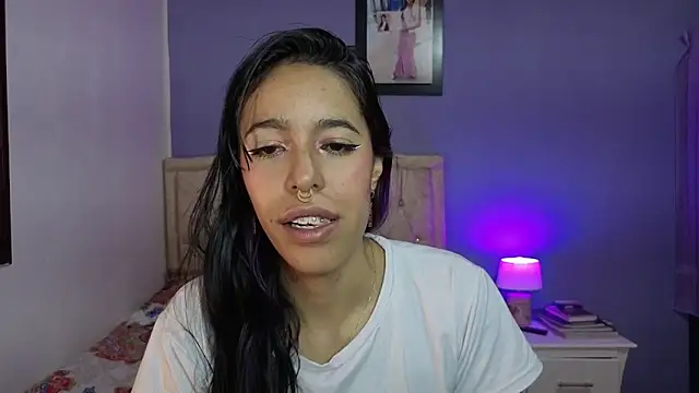 stephania_t: απευθείας συνομιλία ΧΧΧ