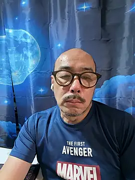 tsugu1105 Webcam Show