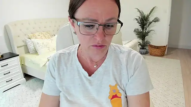 Show modela Vika73 na web-kameri
