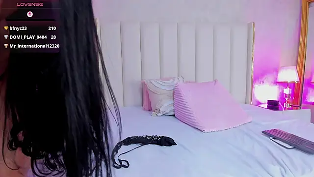 Chat +18 de MiaSichell ao vivo