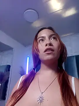 Chat XXX en directo de Mila_Monnet