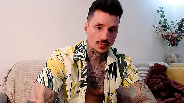 tyago_doll – Live XXX-chat