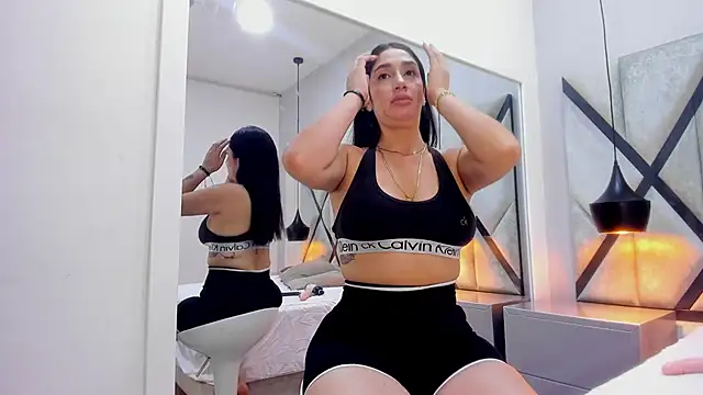 Amber_Dolls: вебкам-шоу