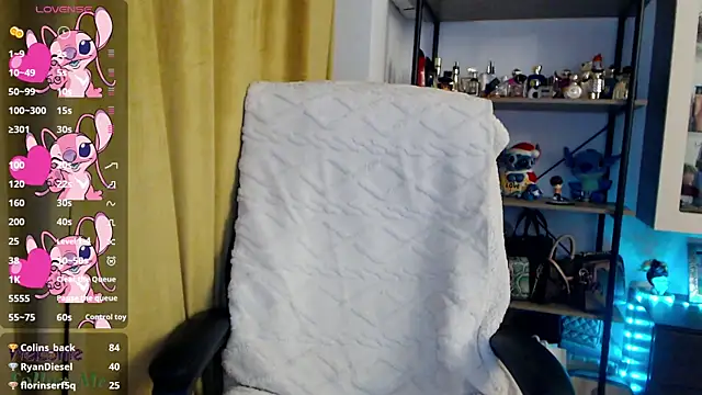 Chat +18 de Rania_Stitch ao vivo