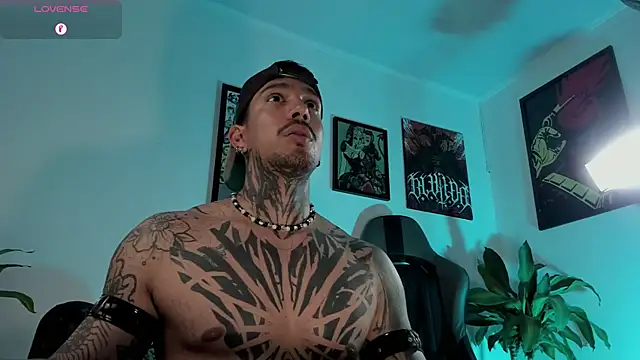 Chat XXX ao vivo de TigerStripes1_