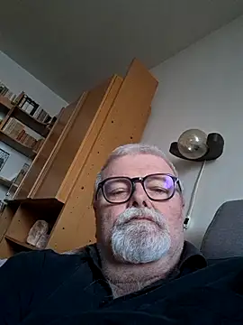 petvarad webkamerás műsora